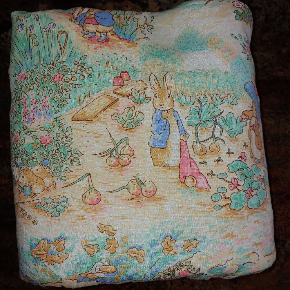 Handmade Peter Rabbit Beatrix Potter Baby Blanket Quilt Cover 44x59